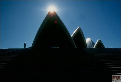 Sydney-opera-House.jpg